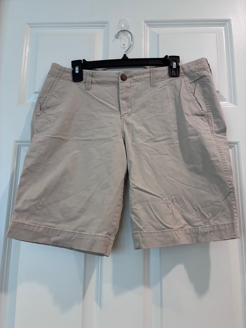 Old Navy Khaki Beige Men's Chino‎ Shorts